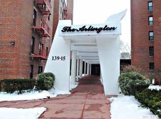 139-15 83rd Ave APT 607, Queens, NY