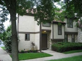 540 Camdenway Ct, Columbus, OH