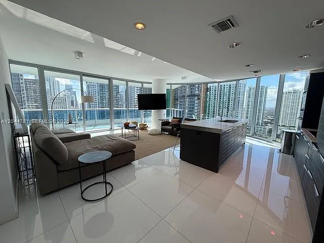 200 Biscayne Boulevard Way #3102 — Photo 8