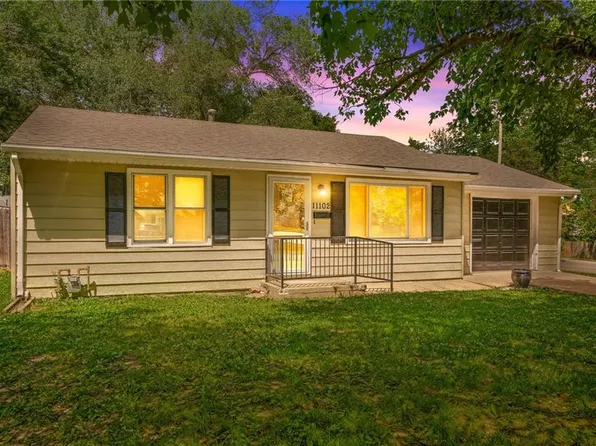 11102 W 69th Ter, Shawnee, KS 66203