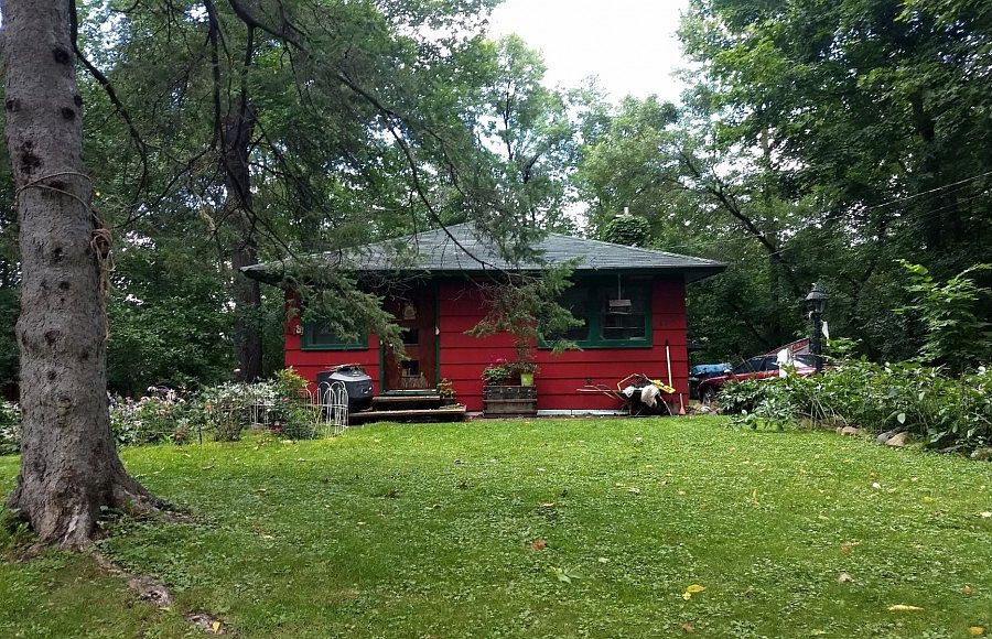 1st image of 18950 Lake Ave