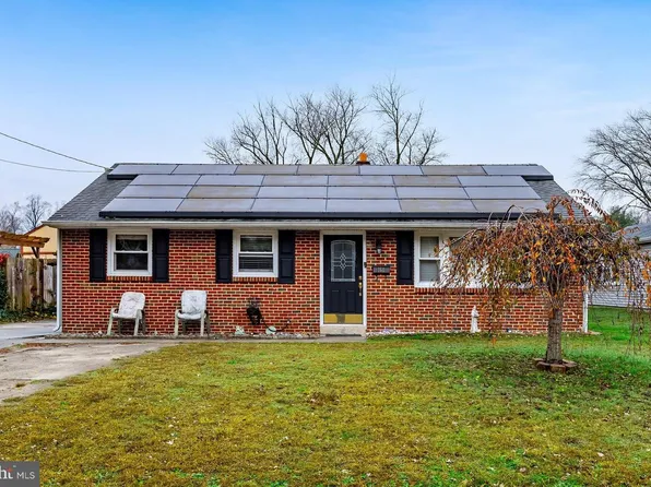 161 Riggins Blvd, Deptford, NJ 08096