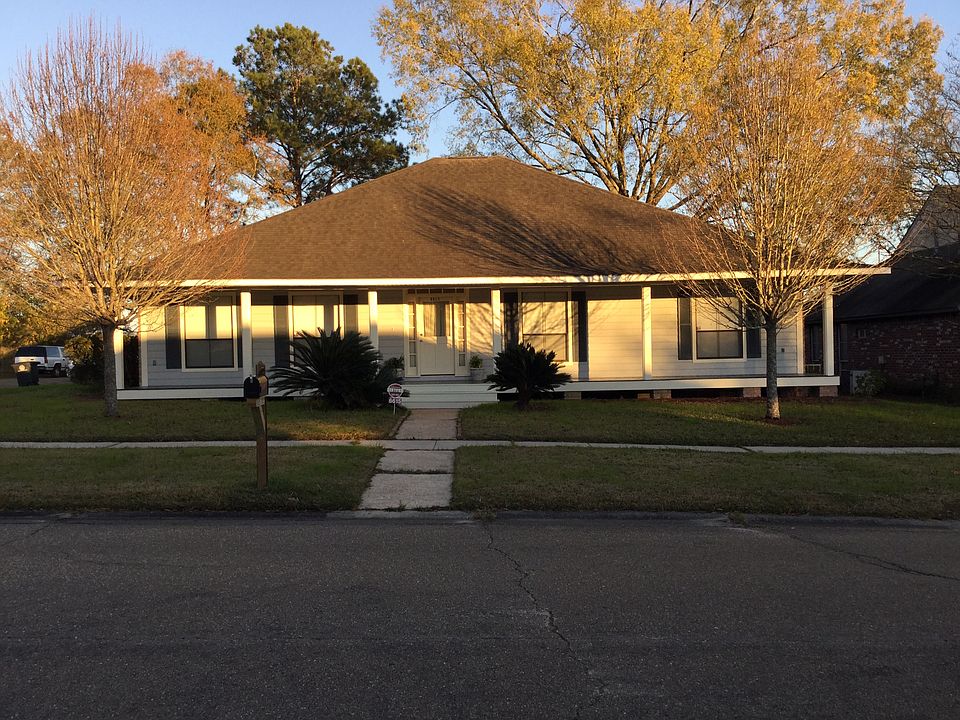 6615 Snowden Dr.