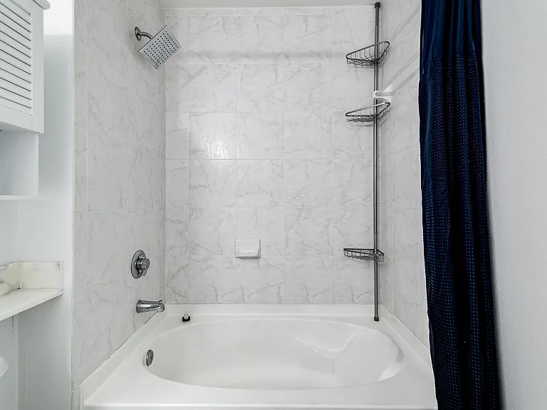 234 NE 3rd St #1107 — Photo 25
