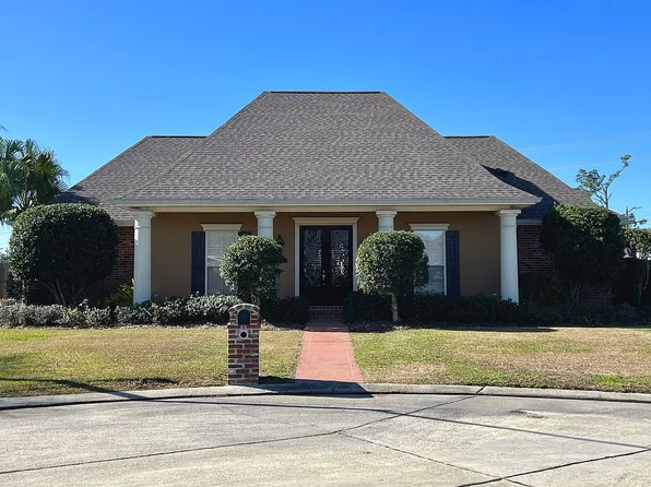 101 Longwood Dr, Thibodaux, LA 70301