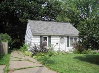 4206 Southgate Ave, Lansing, MI 48910