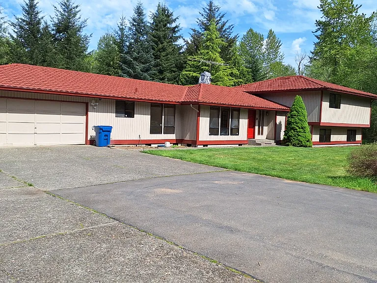 22238 Peter Grubb Rd SE — Photo 1