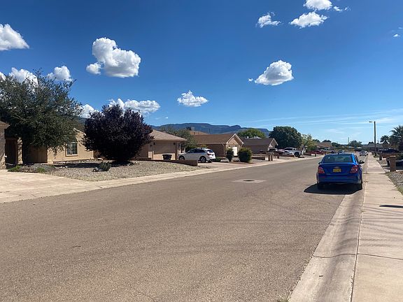 4th image of 3704 Ironwood Dr