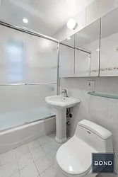 Rented by Bond New York