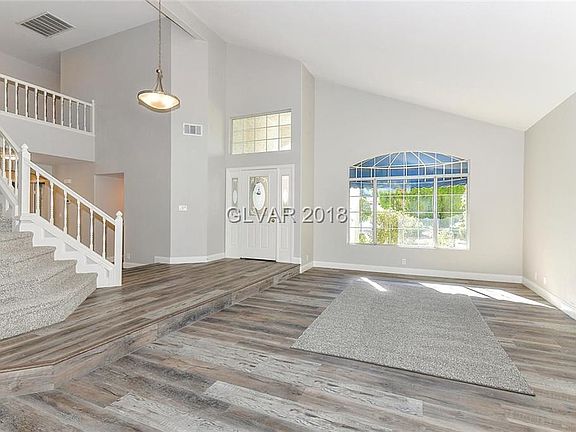 3rd image of 3016 Pearl Harbor Dr