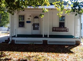 1823 W Center St, Decatur, IL 62526