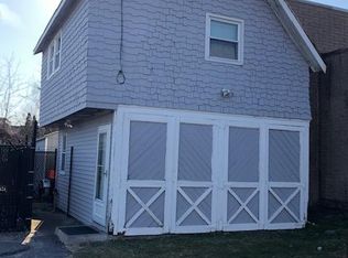 52 Park Ave APT 2, Bay Shore, NY 11706