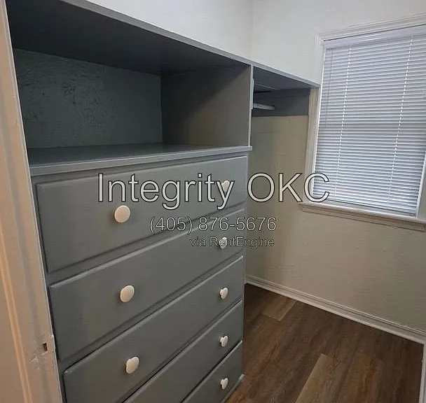 2816 N Walker Ave — Photo 10