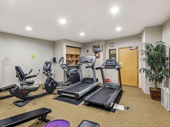 3rd image of 7600 Lyndale Ave S APT 228