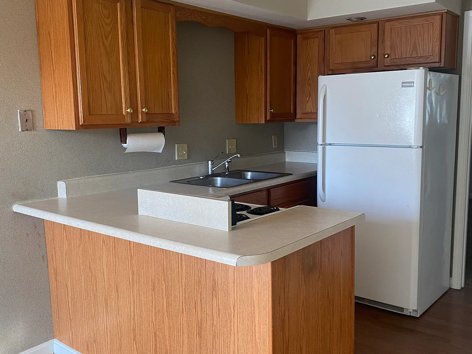 1 bed, 500 sqft, $650 — Photo 3