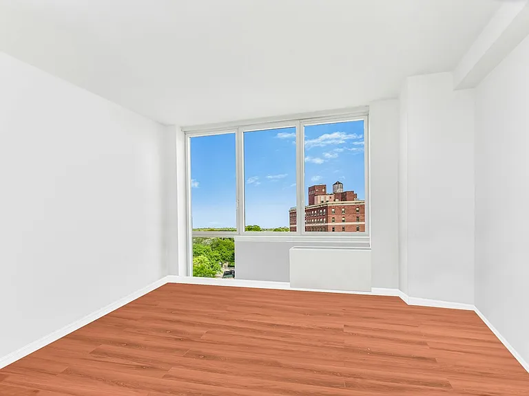 640 W 237th St #10C — Photo 3
