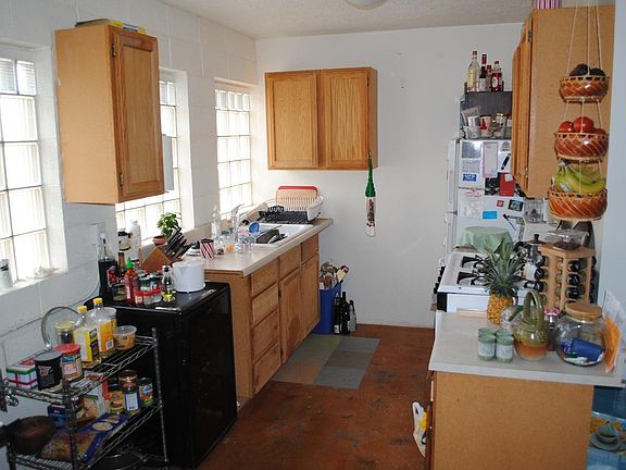 2nd image of 311 Vassar Dr SE #C