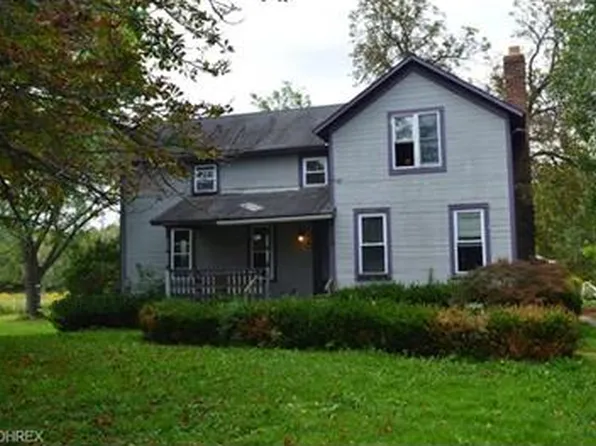 12255 Woodiebrook Rd, Chardon, OH 44024