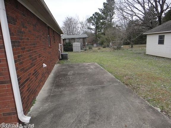 4th image of 114 Joy Dr