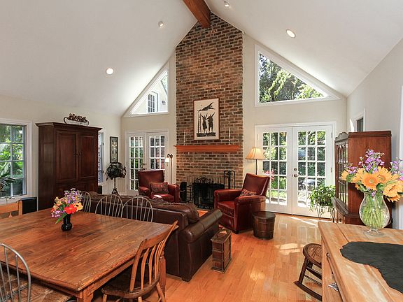 4th image of 625 Oakhurst Dr