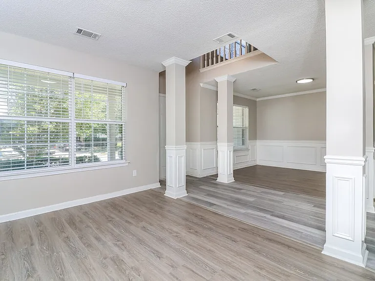 166 Birchfield Way — Photo 7