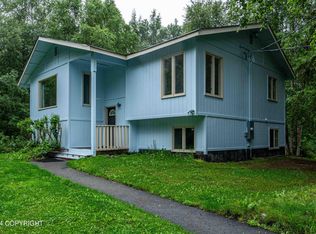 23434 Creek Rd, Chugiak, AK 99567