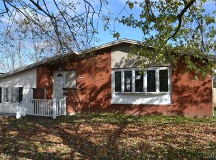 76 6th Ave, Lancaster, NY 14086
