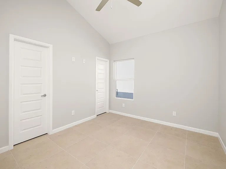 2701 Robin Rd — Photo 9
