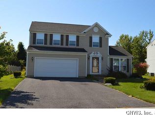 5538 Bingley Ln, Clay, NY 13041