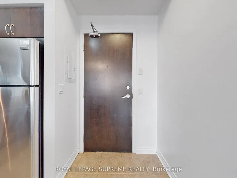 388 Prince Of Wales Dr #1505 — Photo 2