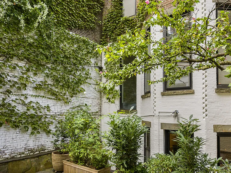 23 Garden Pl — Photo 18