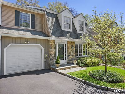 58 Lakeview Avenue #9, New Canaan, CT, 06840