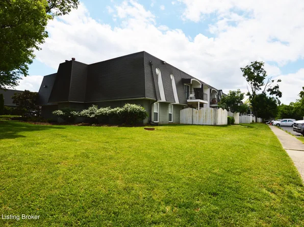 1116 La Fontenay Ct, Louisville, KY 40223