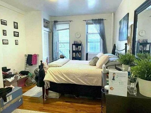 2nd image of 463 Columbus Ave #6RW