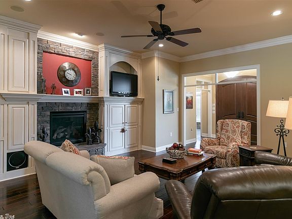 5th image of 4620 Bay Hill Dr