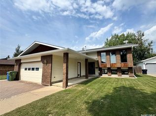 1514 Barton Dr, Prince Albert, SK S6V7N4