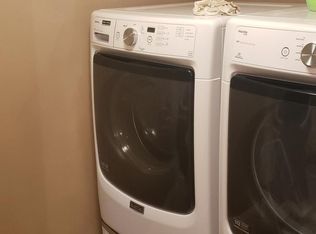 908 Connecticut Ave, Manhattan, KS 66502