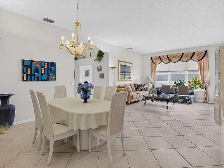 7625 Las Cruces Ct — Photo 13