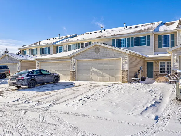 1526 Praha St SE, New Prague, MN 56071