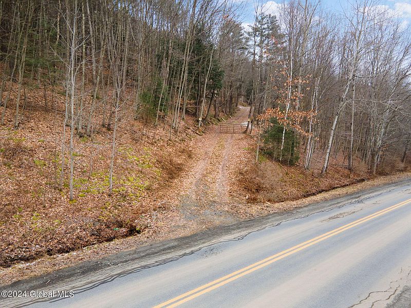 2nd image of L40 Co Hwy 56
