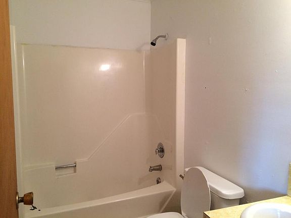 5th image of 2038 S Main St APT 301