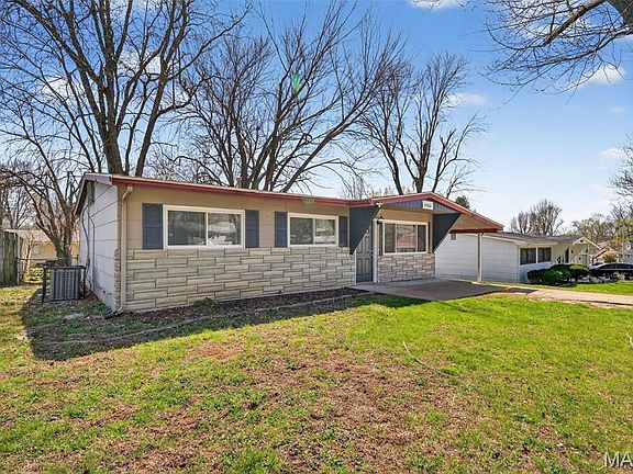 2nd image of 4426 Treadway Ln