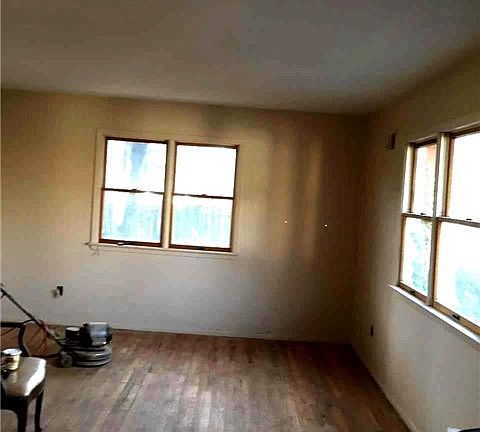 5th image of 79 Mott Ave