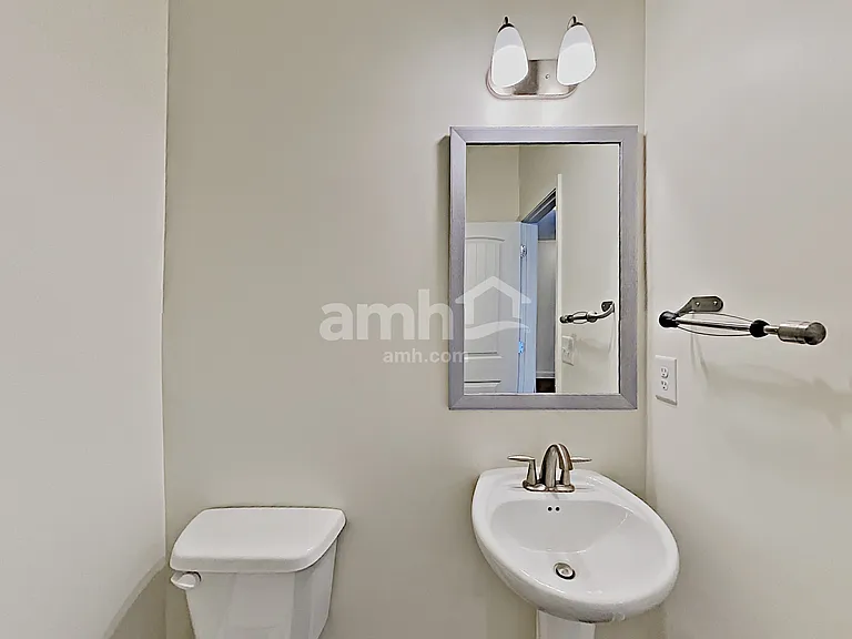 413 Juniper Bluff Ct — Photo 7