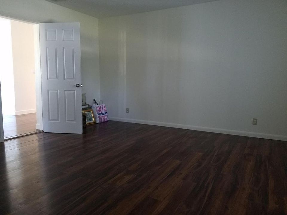 2nd image of 1401 S C Ter