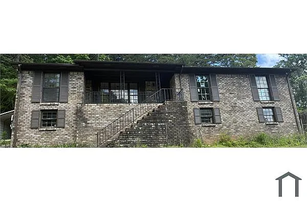 Building Photo - 613 Sundale Dr