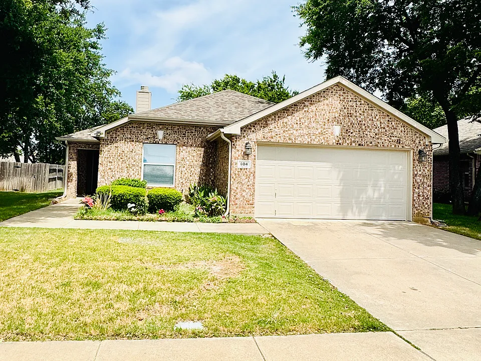 604 International Dr