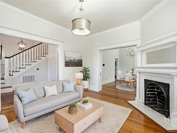 5th image of 514 Maupas Avenue