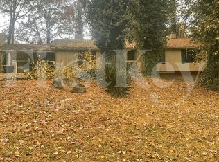 473 Raven Springs Trl, Stone Mountain, GA 30087