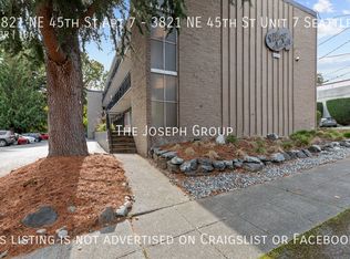 3821 NE 45th St #7, Seattle, WA 98105